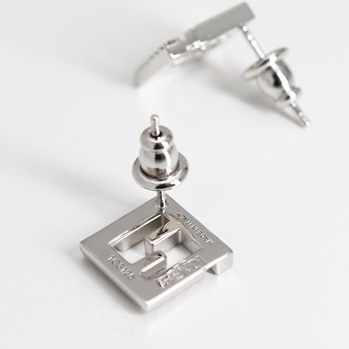 FENDI（フェンディ） ピアス アクセサリー フォーエバー 8AL294ATEP