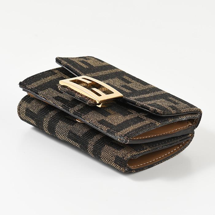 FENDI フェンディ 財布 3つ折り財布 8M0395 A98P レディース FENDI フェンディ 財布 3つ折り財布 8M0395 A98P レディース