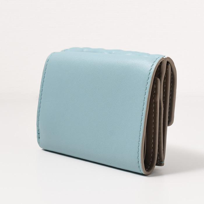 FENDI フェンディ 財布 バゲット マイクロ 三つ折り財布