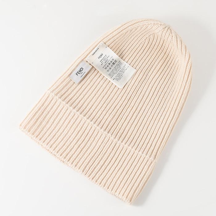 FENDI フェンディ ニット帽 ニットキャップ ビーニー 帽子 FENDI フェンディ ニット帽 ニットキャップ ビーニー 帽子