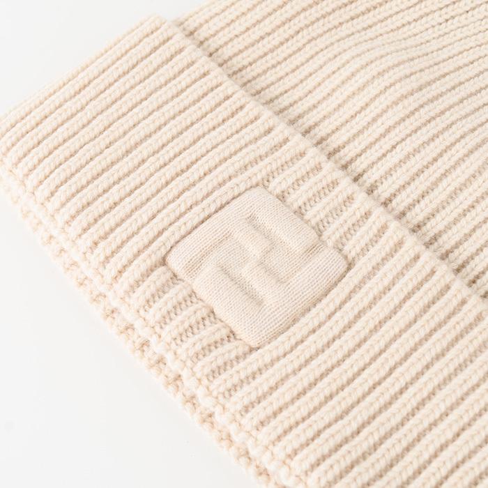 FENDI フェンディ ニット帽 ニットキャップ ビーニー 帽子 FENDI フェンディ ニット帽 ニットキャップ ビーニー 帽子