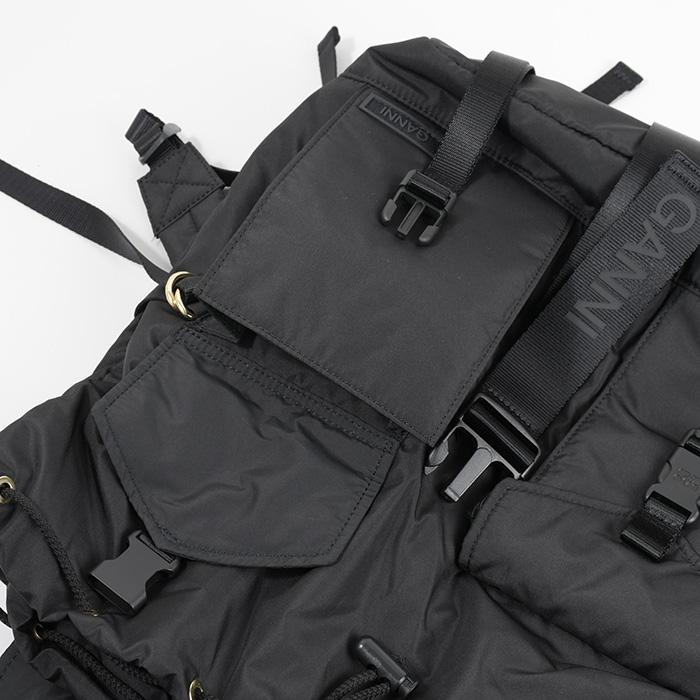 未使用　GANNI ブラック バックパック GANNI（ガニー） ガニ― リュック Tech バッグ バックパック A4755