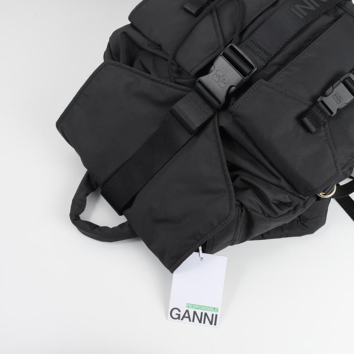 GANNI ガニ― リュック Tech バッグ バックパック A4755