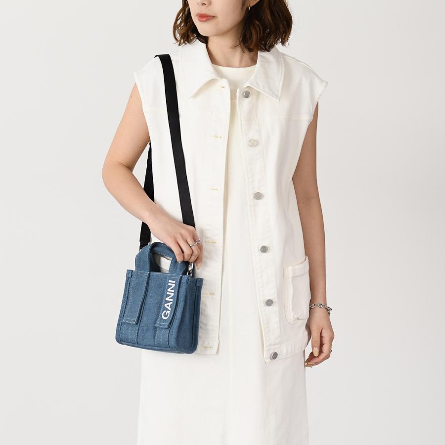 送料関税込☆Ganni ロゴ ミニ テック デニム ショルダーバッグ GANNI ガニ― バッグ デニム テック ショルダーバッグ