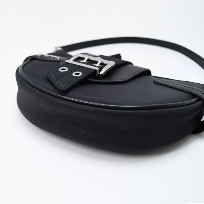 GANNI（ガニー） バッグ ショルダーバッグ BUCKY バッキー CROSSBODY