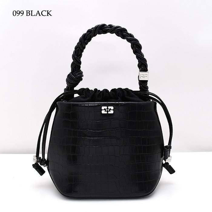 GANNI ガニー ショルダーバッグ 2WAY ハンドバッグ A6965 レディース ブラック リサイクルレザー 鞄 カバン 巾着 バタフライロゴ 編み込み ハンドル ギフトの画像