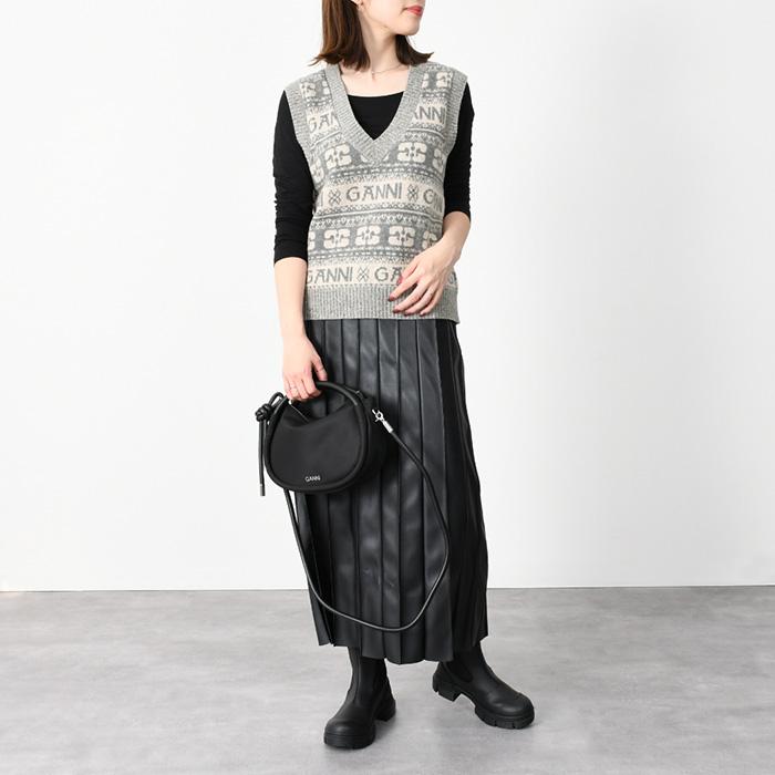 GANNI ガニー ベスト ダウン ハイネック ブラック（黒）系 Ganni