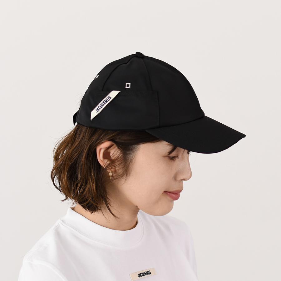 JACQUEMUS ブラック キャップ フリンジ加工 JACQUEMUS ブラック キャップ フリンジ加工 JACQUEMUS ブラック