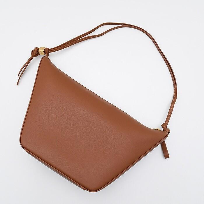 【美品】　ロエベ　LOEWE ワンショルダーバッグ　ブラウン　一回使用　袋付き LOEWE（ロエベ） 【再入荷予定なし】 ショルダーバッグ バッグ