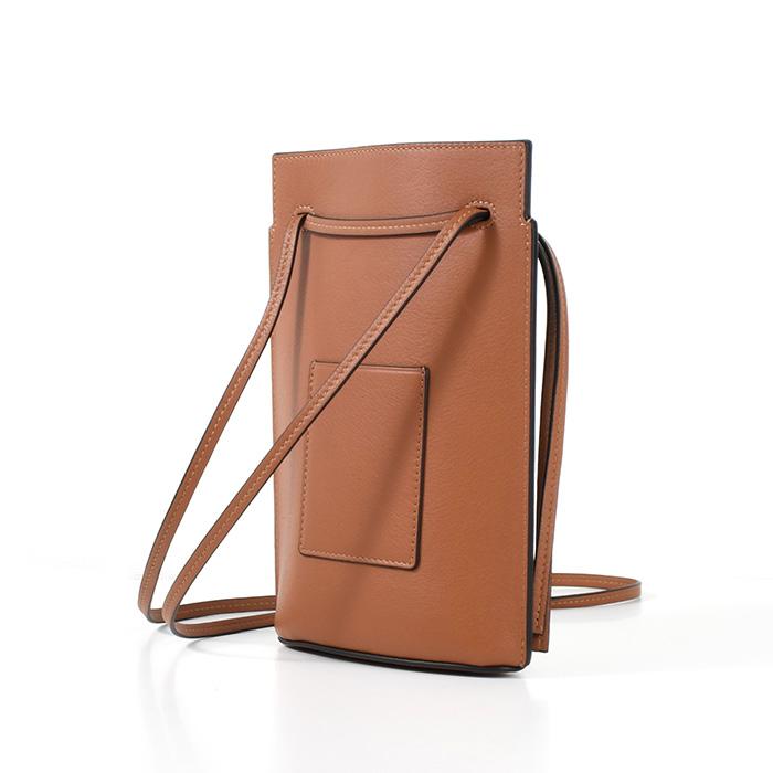 LOEWE ショルダーバッグ c630r12x01 楽天市場】LOEWE ロエベ DICE POCKET SHOULDER BAG ダイス