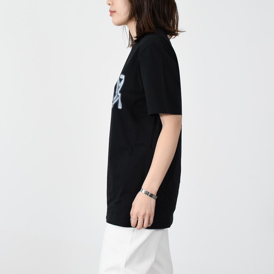 MM6 MAISON MARGIELA エムエムシックス メゾン マルジェラ Tシャツ