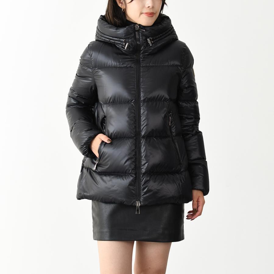 MONCLER（モンクレール） アウター ジャケット SERITTEショートダウン