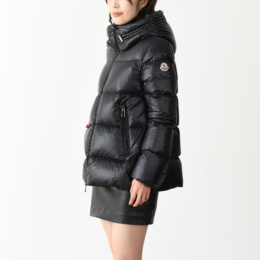 MONCLER（モンクレール） アウター ジャケット SERITTEショートダウン