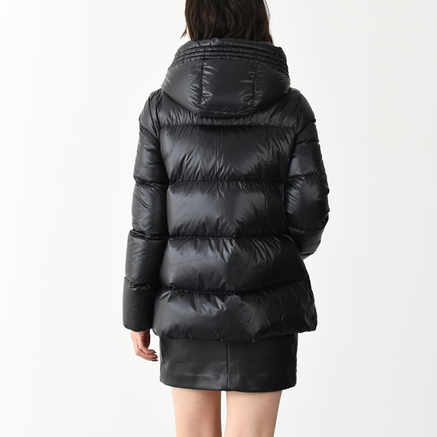 MONCLER（モンクレール） アウター ジャケット SERITTEショートダウン