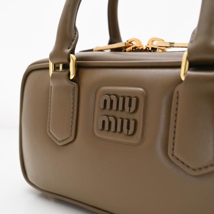 miu miu（ミュウミュウ） 【9/25新入荷】MIU MIU ハンドバッグ