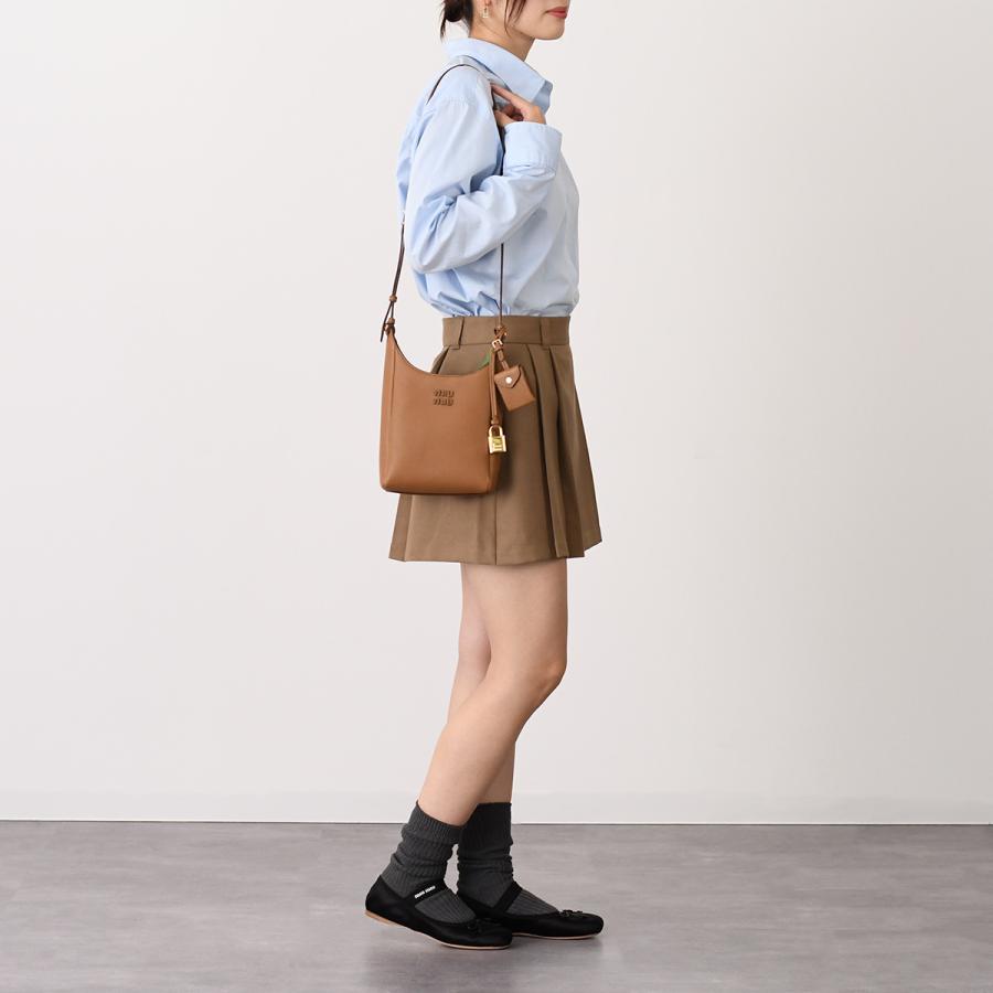 miu miu（ミュウミュウ） ショルダーバッグ レザーバケットバッグ