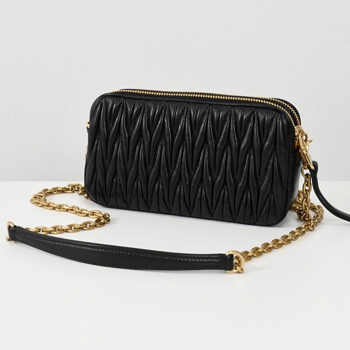 miu MIU ミュウ バッグ 鞄 マテラッセミニチェーンショルダー miu MIU ミュウ バッグ 鞄 マテラッセミニチェーンショルダー