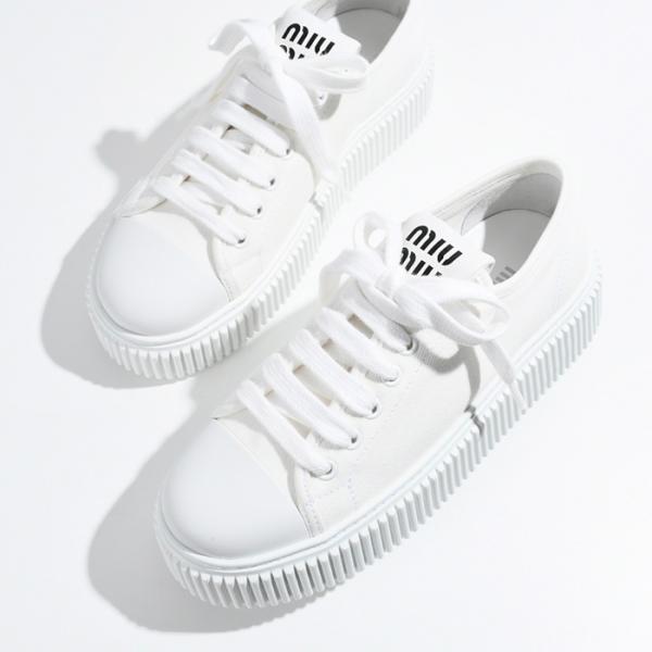 MIU MIU ホワイトスニーカー 37.5 Amazon | (ミュウ ミュウ) MIU MIU スニーカー ホワイト 37.5