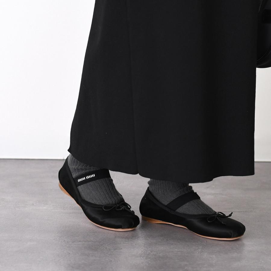 MIU MIU ミュウミュウ シューズ バレエシューズ サテンバレリーナ 5F794D QU6 レディース ブラック シルクサテン フラット 爆買の画像