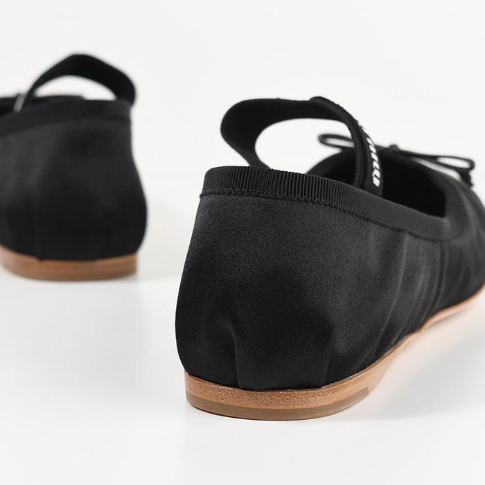 miu MIU ミュウミュウ シューズ バレエシューズ サテン miu MIU ミュウミュウ シューズ バレエシューズ サテン