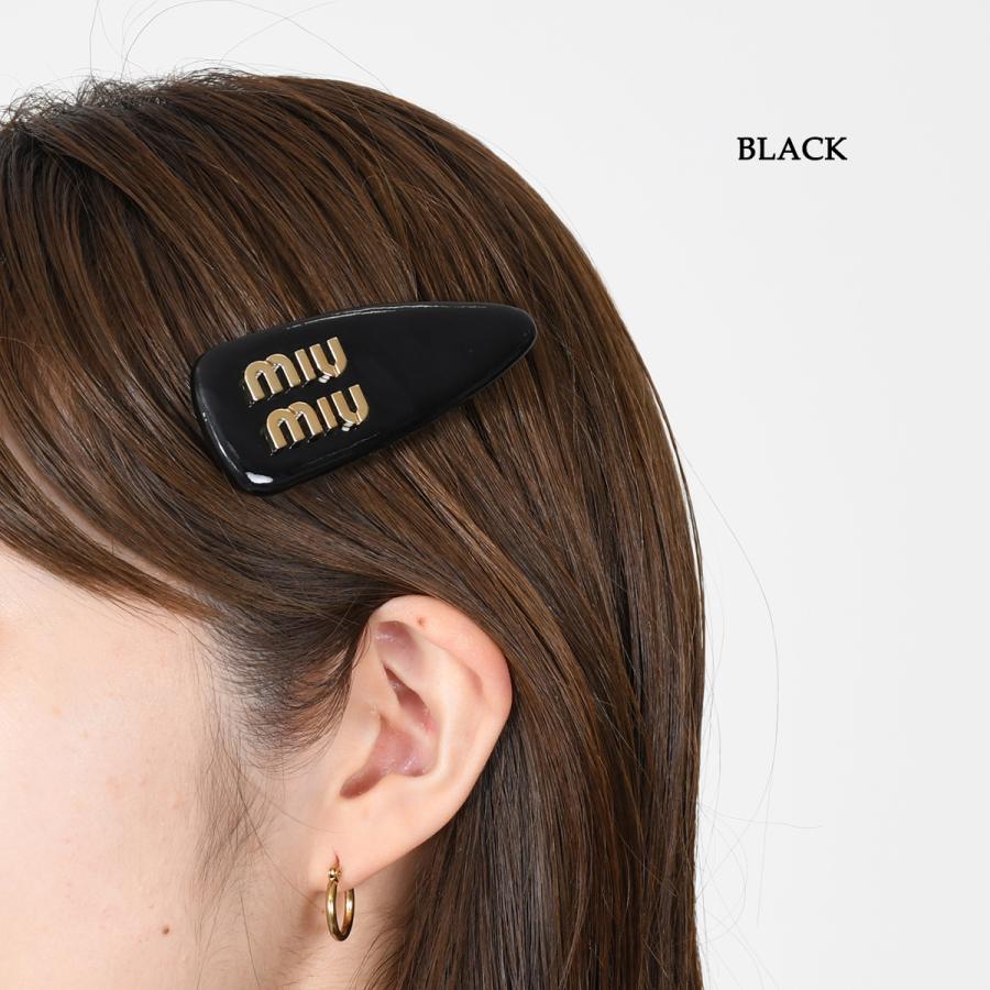 MIU MIU ミュウミュウ ヘアアクセサリー パテントレザー ヘアクリップ 