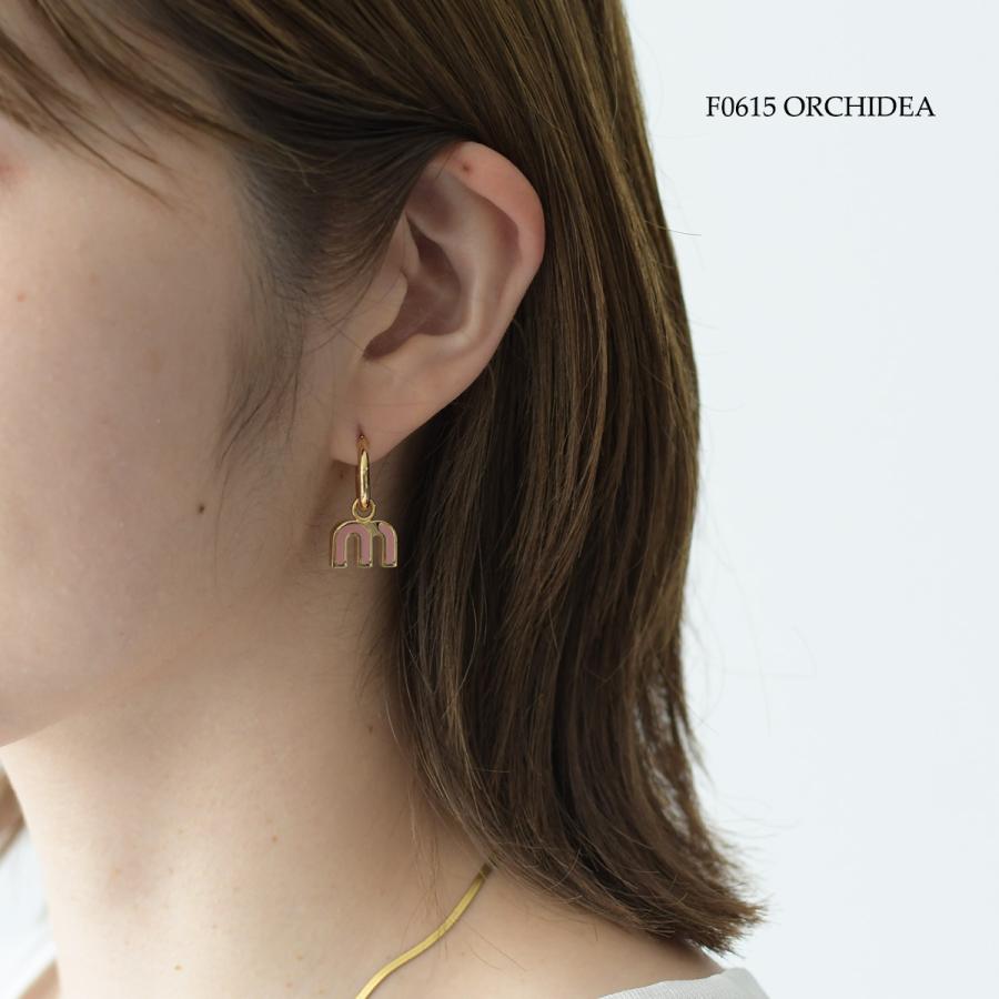 miu MIU ミュウミュウ アクセサリー エナメルメタル ピアス miu MIU ミュウミュウ アクセサリー エナメルメタル ピアス