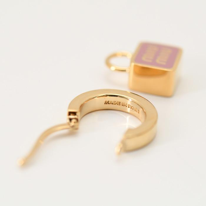 miu miu（ミュウミュウ） 【9/25新入荷】MIU MIU ピアス アクセサリー