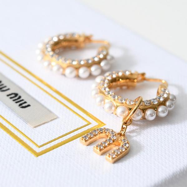 Miu Miu ミュウミュウ ピアス パール スモールフープ レディース 5jo6542dam ゴールド クリスタル チャーム イヤリング アシンメトリー ニッケルフリー ギフト Mi 5jo6542dam セレクトショップ Felice Yahoo 店 通販 Yahoo ショッピング