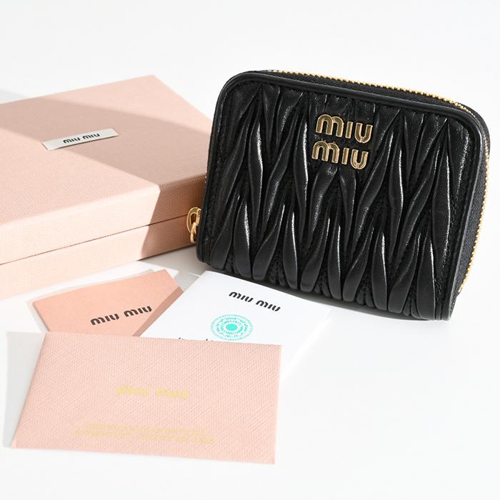 miu MIU ミュウミュウ 財布 二つ折り財布 マテラッセ コイン miu MIU ミュウミュウ 財布 二つ折り財布 マテラッセ コイン