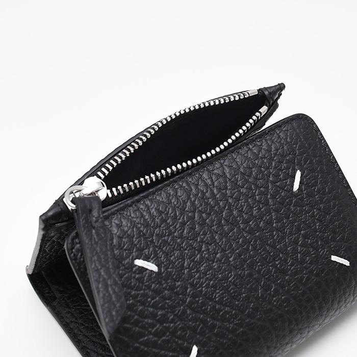 MAISON MARGIELA メゾン マルジェラ 折り財布 ミニ財布 コンパクト財布 ZIP付 3つ折り 財布 SA3UI0010P4455 メンズ ブラック 4ステッチ 人気 おすすめの画像