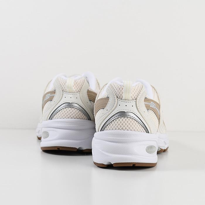 美品 ニューバランスMR530 23cm メッシュ白 RelaKino認定 希少 New Balance（ニューバランス） スニーカー シューズ MR530 メンズ