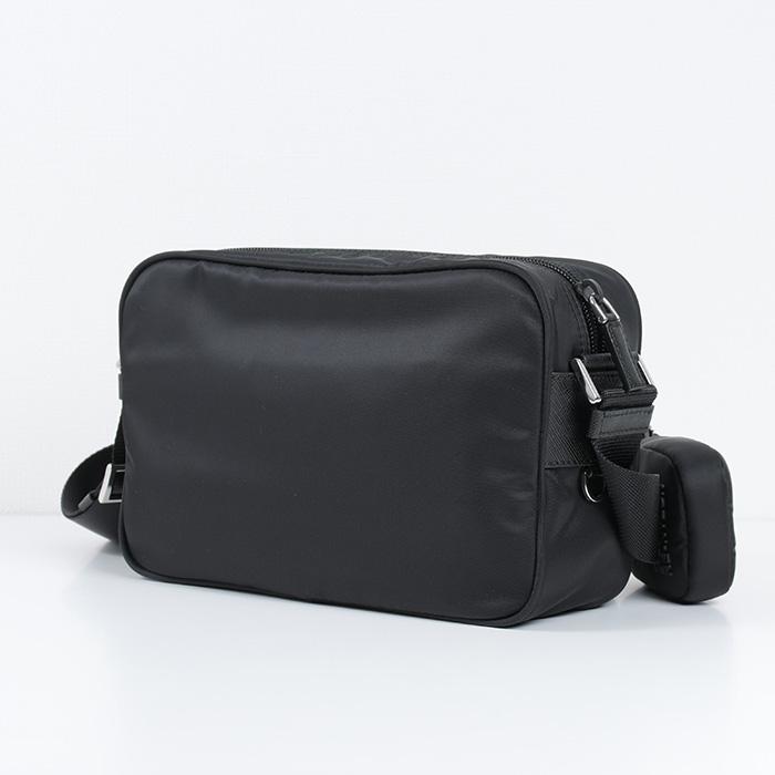 PRADA（プラダ） バッグ ショルダーバッグ ボディバッグ Re-Nylon ロゴ