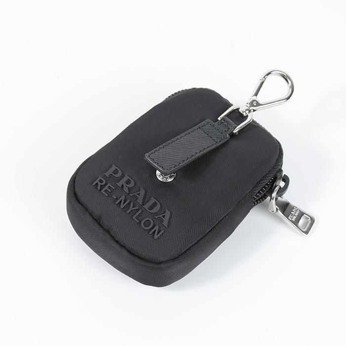 PRADA（プラダ） バッグ ショルダーバッグ ボディバッグ Re-Nylon ロゴ