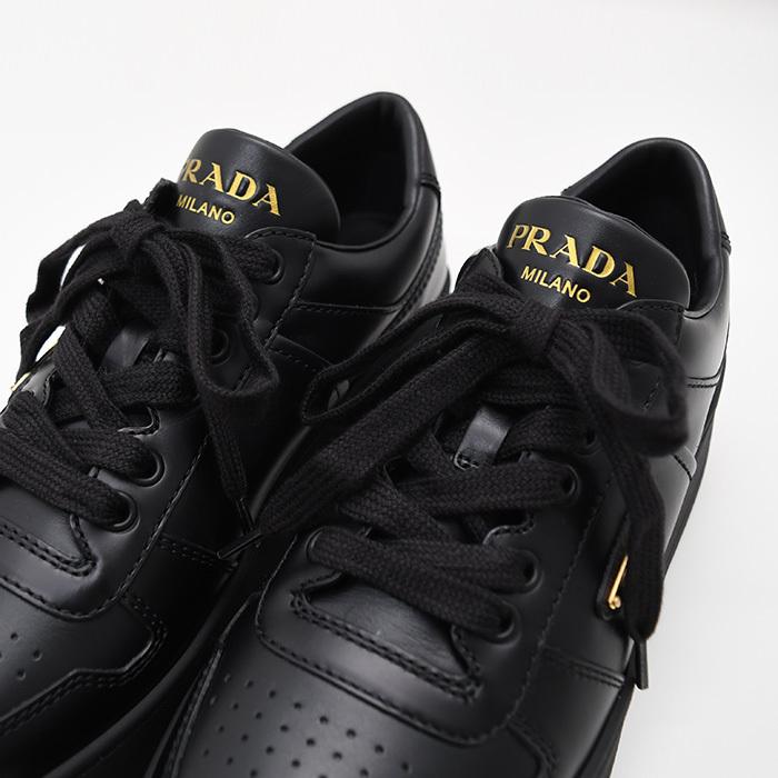 PRADA（プラダ） シューズ ダウンタウン ボールド レザー スニーカー