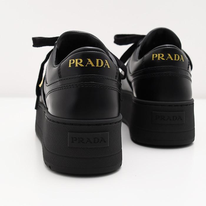 PRADA（プラダ） シューズ ダウンタウン ボールド レザー スニーカー