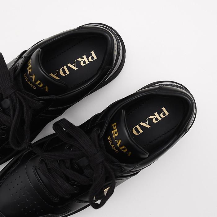 正規品PRADA ダウンタウン　ボールドレザースニーカー サイズ40 ホワイト プラダ ダウンタウン ボールド レザー スニーカー | PRADA