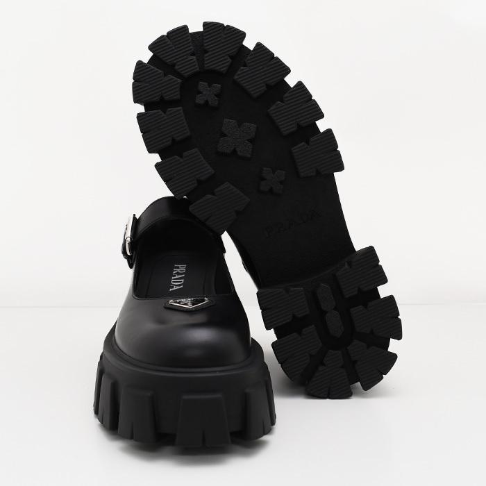 PRADA（プラダ） ローファー ブラッシュド レザー モノリス メリー