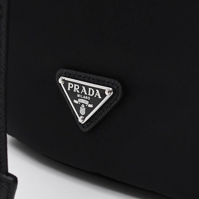 PRADA（プラダ） バッグ 鞄 Re-Naylon ポーチバッグ 1NS369 R067