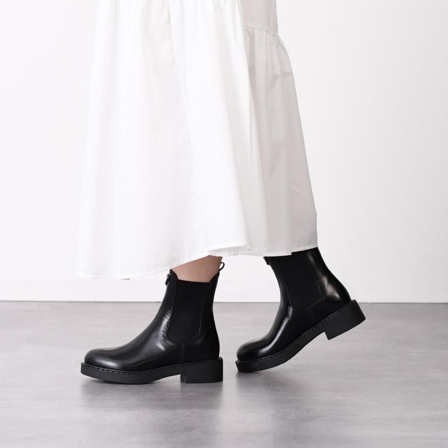 PRADA（プラダ） ブーツ ブラッシュドカーフ チェルシーブーツ 1T703N