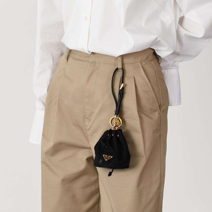 PRADA プラダ キーチャーム キーホルダー リナイロン ミニ
