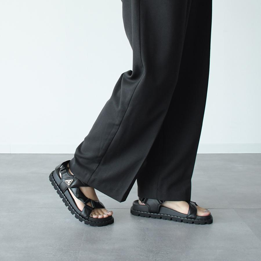 PRADA ブラック スポーツサンダル PRADA ブラック 厚底スポーツサンダル - メルカリ