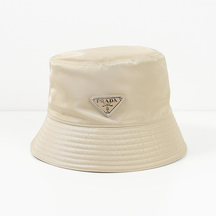 PRADA (プラダ) Re Nylon 三角ロゴ バケットハット　ホワイト プラダ PRADA Re-Nylon バケットハット 三角ロゴ ナイロン 白