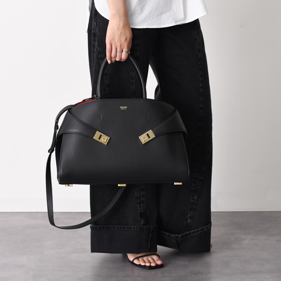 FERRAGAMO（フェラガモ） ハンドバッグ ショルダーバッグ Hug バイ