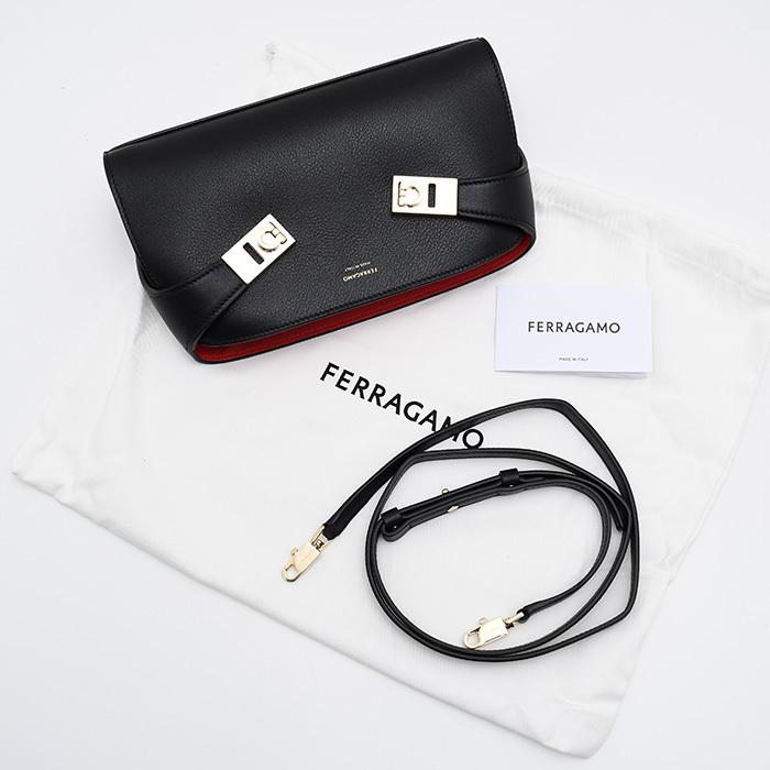 FERRAGAMO（フェラガモ） 【ラスト1点】FERRAGAMO ショルダーバッグ