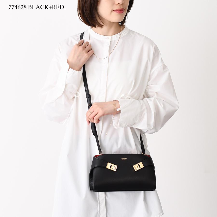 FERRAGAMO（フェラガモ） 【ラスト1点】FERRAGAMO ショルダーバッグ
