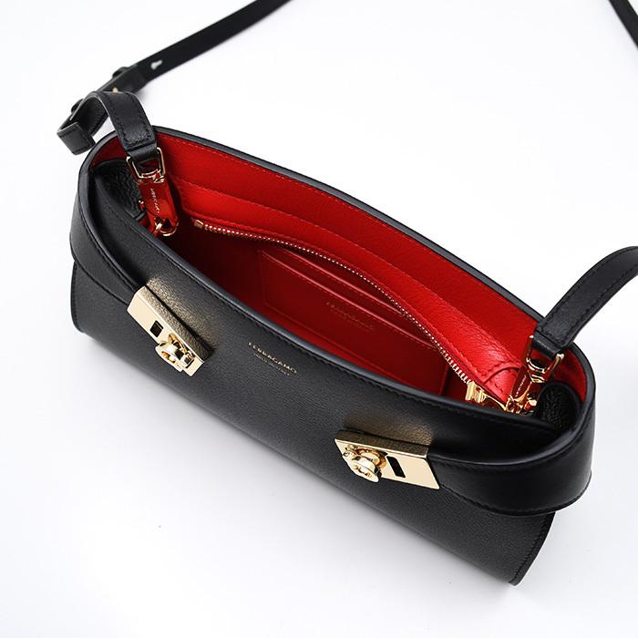 FERRAGAMO（フェラガモ） 【ラスト1点】FERRAGAMO ショルダーバッグ