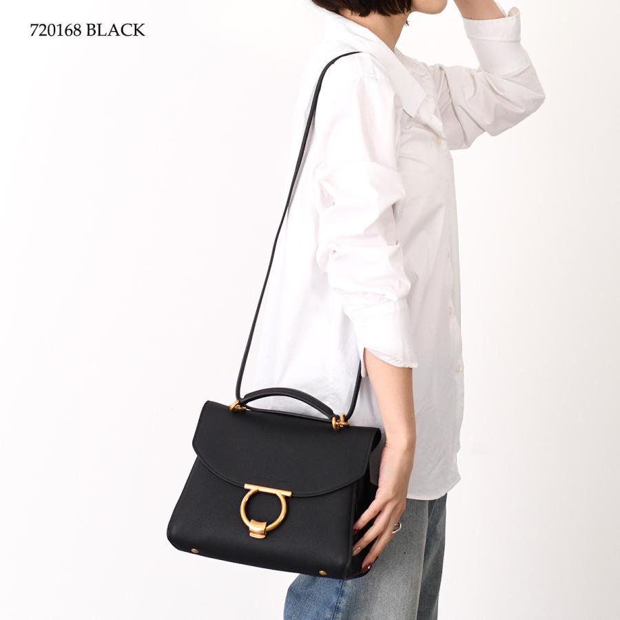 FERRAGAMO（フェラガモ） ハンドバッグ ガンチーニ トップハンドル