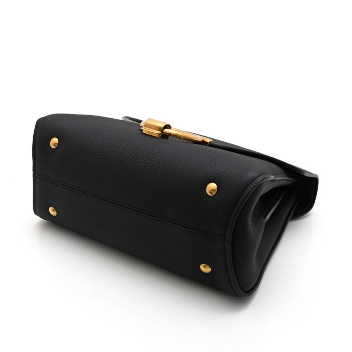 フェラガモ　ショルダーバッグ　黒　レザー　ガンチーニ 金具　ハンドバッグ FERRAGAMO（フェラガモ） ハンドバッグ 22 0947 レディース ガンチーニ
