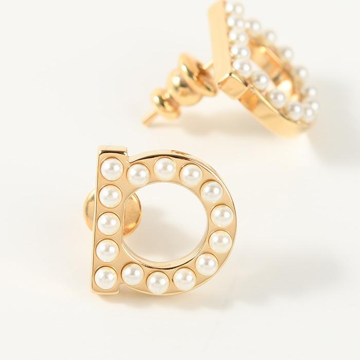 FERRAGAMO（フェラガモ） アクセサリー ピアス ガンチーニ クリスタル