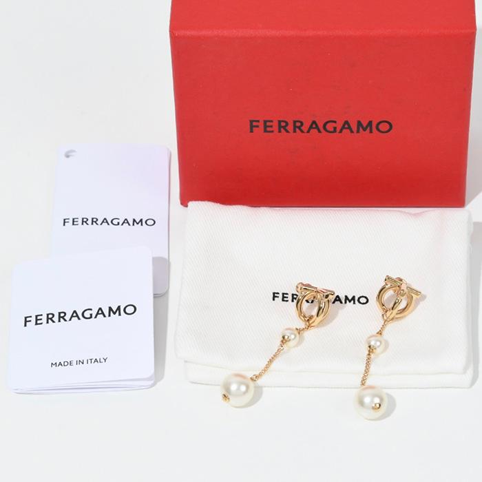 FERRAGAMO フェラガモ ピアス アクセサリー ガンチーニ パール FERRAGAMO フェラガモ ピアス アクセサリー ガンチーニ パール